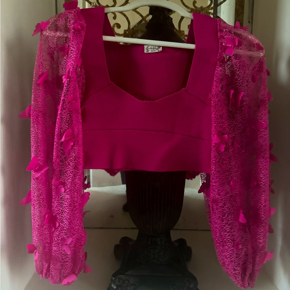 THE CUTEST PINK FREE PEOPLE TOP